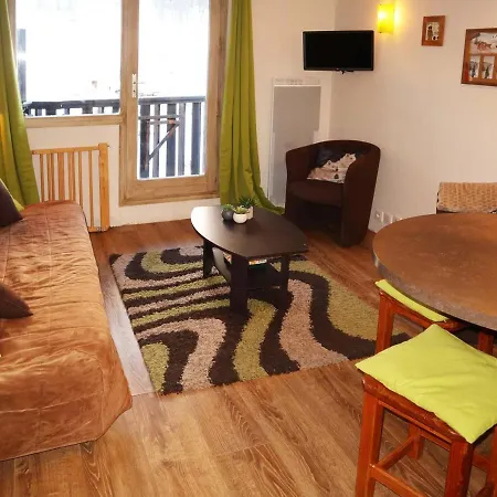 Grand Studio Renove Pour 4 Personnes Au Centre De La Station Avec Acces Direct Aux Pistes - Fr-1-322-518 Apartment Les Orres